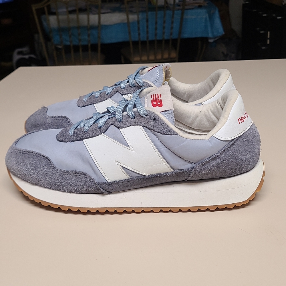 New Balance 237 chunky casual running sneakers size 10 1/2